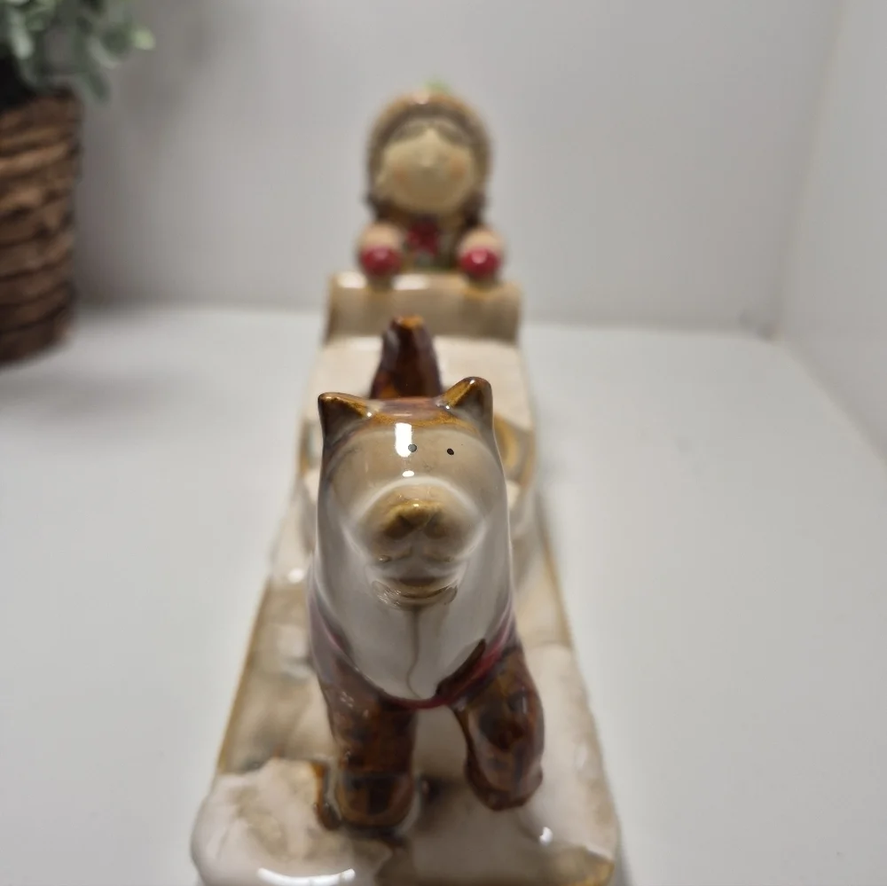 Yankee Candle Eskimo Girl Husky Dog Sled Tealight Candle Holder Christmas